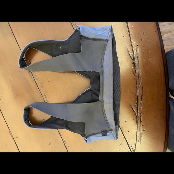 Rare blue lululemon lab sport bra size 6 - Picture 2 of 3